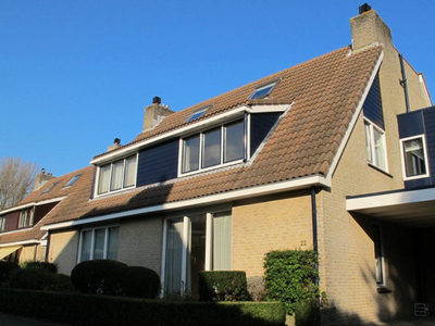 Woonhuis in Wassenaar met 6 kamers