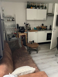 Studio in Deventer met 2 kamers