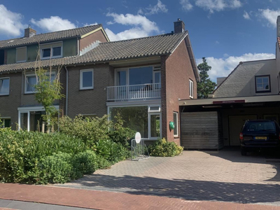 Woonhuis in Hooglanderveen met 5 kamers