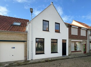 Rozemarijnstraat 13, Philippine