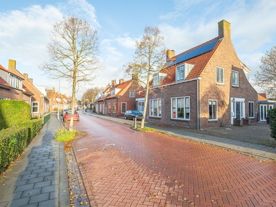 Dorpsstraat 14