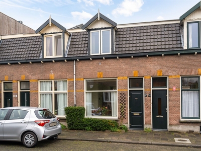 Pieter de Hooghstraat 37