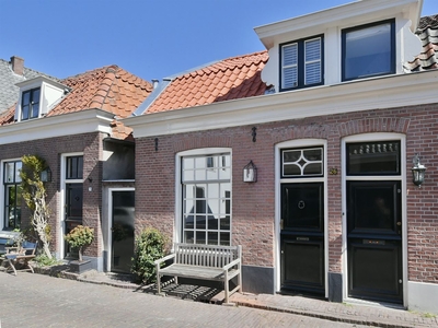 Pastoorstraat 26