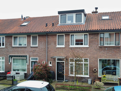 Deken Waarestraat 34