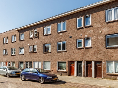 Menadostraat 26