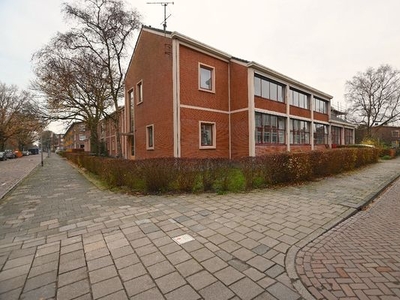 Appartement Van Oldenbarneveltlaan in Groningen