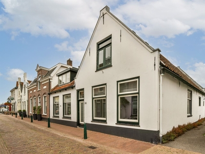 Dorpsstraat 100