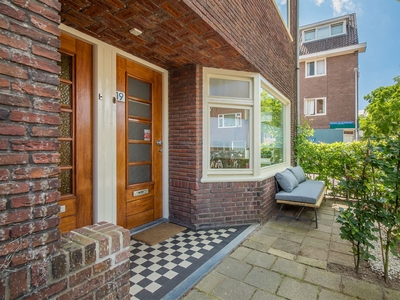 Van Koetsveldstraat 19