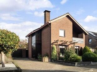 Pastoor Rolingstraat 10, Gaanderen