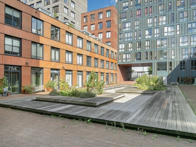 Westerdok in Amsterdam (70m2)