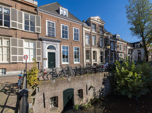 Kromme Nieuwegracht 8A