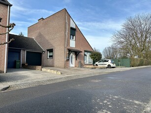 Woning te huur Schoolstraat, Moorveld