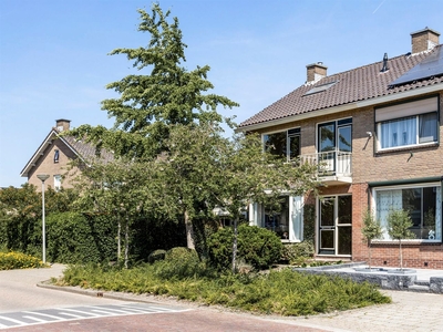 Koningin Beatrixstraat 2