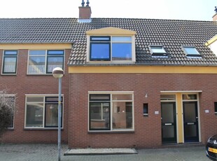 Woonhuis in Den Helder met 3 kamers