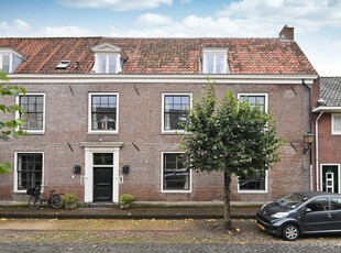 Woonhuis in Naarden met 6 kamers