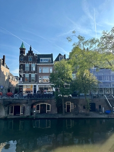 Oudegracht in Utrecht (60m2)