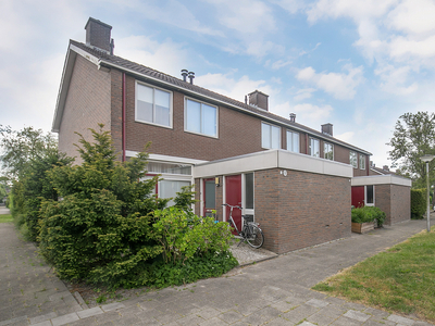 Woonhuis in Leeuwarden met 4 kamers