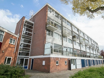 Woonhuis in Amstelveen met 4 kamers