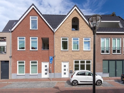 Frans van Waesberghestraat in Hulst (105m2)