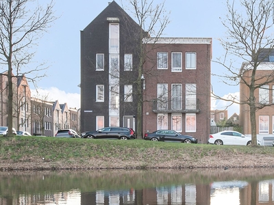 Spakenburgkade 25