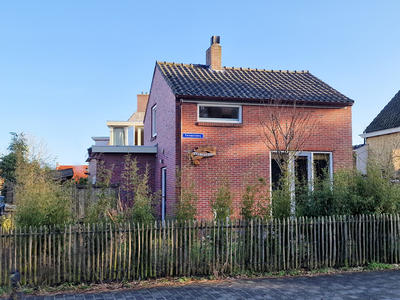 Zeedistelstraat 9