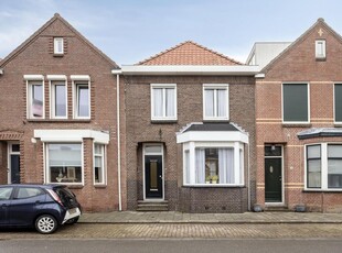 Burgemeester Geillstraat 40, Terneuzen