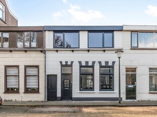 Zalmstraat 9, Schiedam