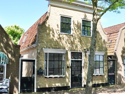 Dorpsstraat 20