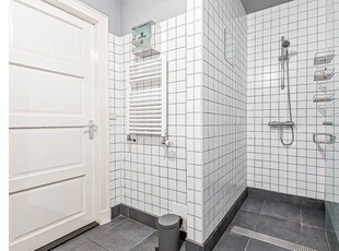 Huur 2 slaapkamer appartement van 65 m² in Amsterdam