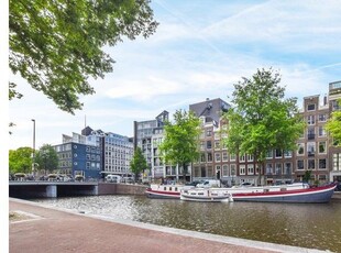 Huur 3 slaapkamer appartement van 90 m² in Amsterdam