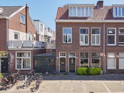 Jan Nieuwenhuijzenstraat 23 zwart