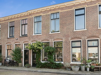 Pieter de la Courtstraat 23