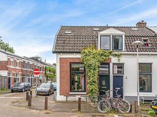 Van der Mondestraat 31