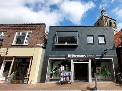 St. Plechelmusplein in Oldenzaal (25m2)