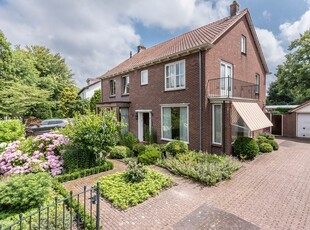 Bijweglaan 15, Bennebroek