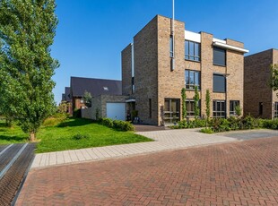 Burgemeester De Geusstraat 58, Waalwijk