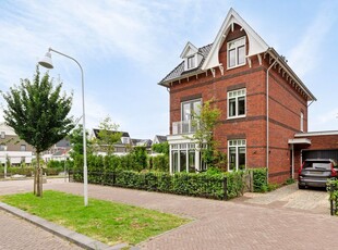 Duifhuislaan 34, Oegstgeest