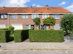 Von Lindernstraat 8, Alblasserdam