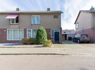 Bradleystraat 4