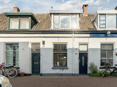 Spoorstraat 10