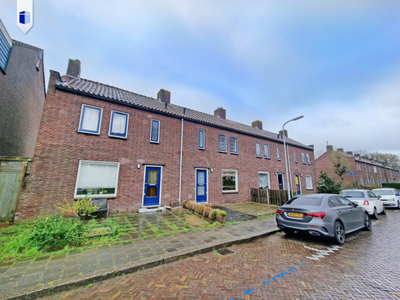 Woonhuis in Zwijndrecht met 4 kamers