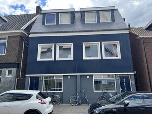 Studio in Enschede met 2 kamers