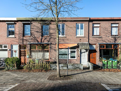 Oranjeboomstraat 86