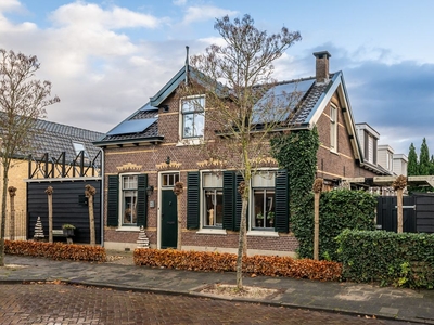 Schoolstraat 16