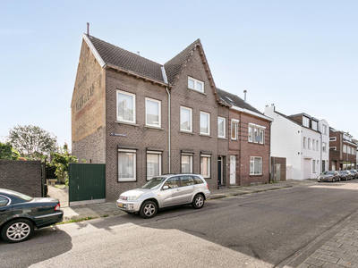 St.Paulusstraat 12