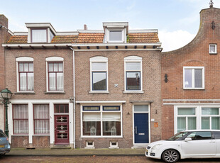 Koninginnestraat 12