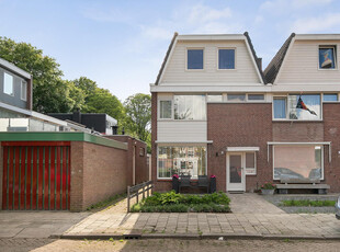 Mahoniestraat 17