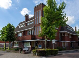 Eengezinswoning Stationsplein, Rijen huren?