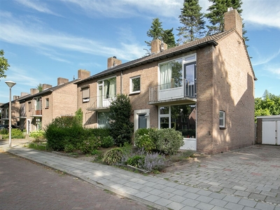 Duizendschoonstraat 16