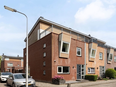 Freule van Wassenaarstraat 24